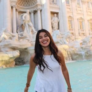 Meet your Posher, Ashley